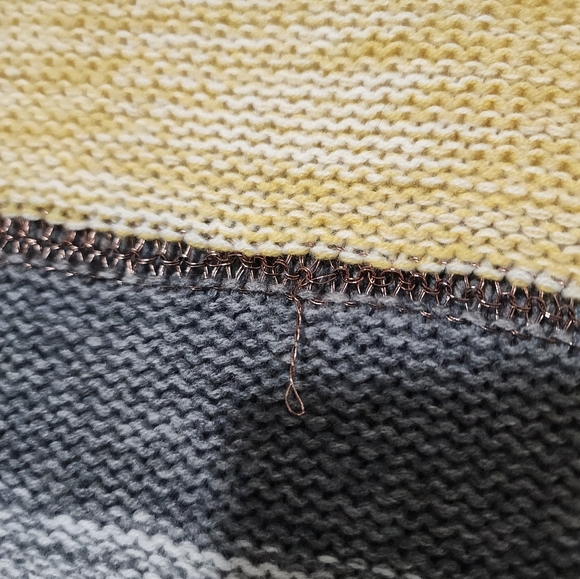 Rails Daphne Wool Cashmere Striped Sweater Cream Multi Metallic Size Large - Picture 7 of 17